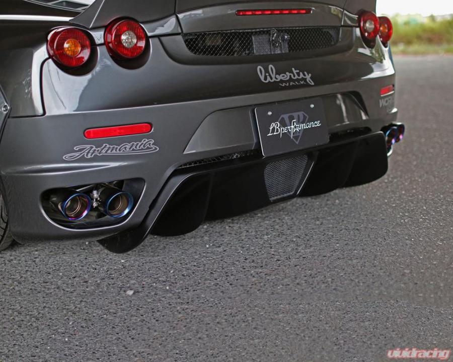 Детали экстерьера Ferrari F430 by Liberty Walk 2020 года  (фото 4 из 5)